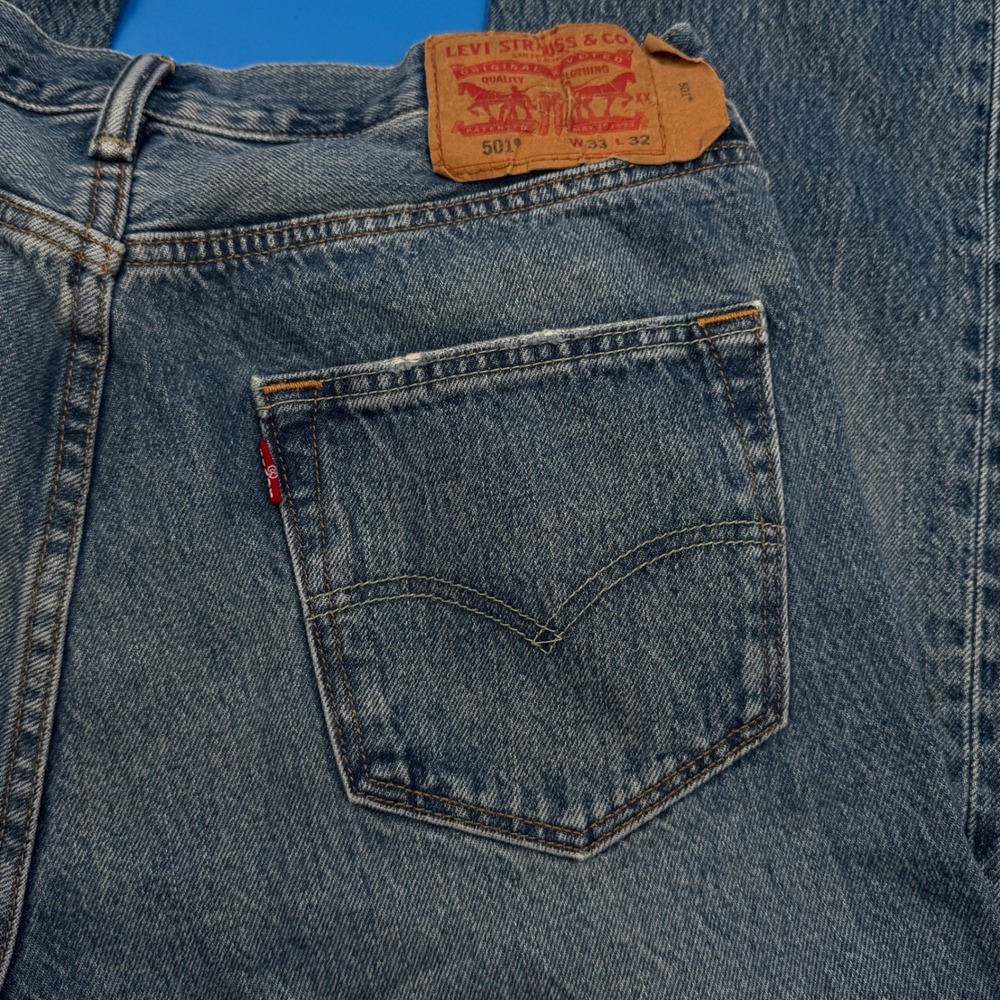 Levi Strauss & Co 501‎ Mens Jeans W33 L32 Button Fly Blue Denim - Paint Distress